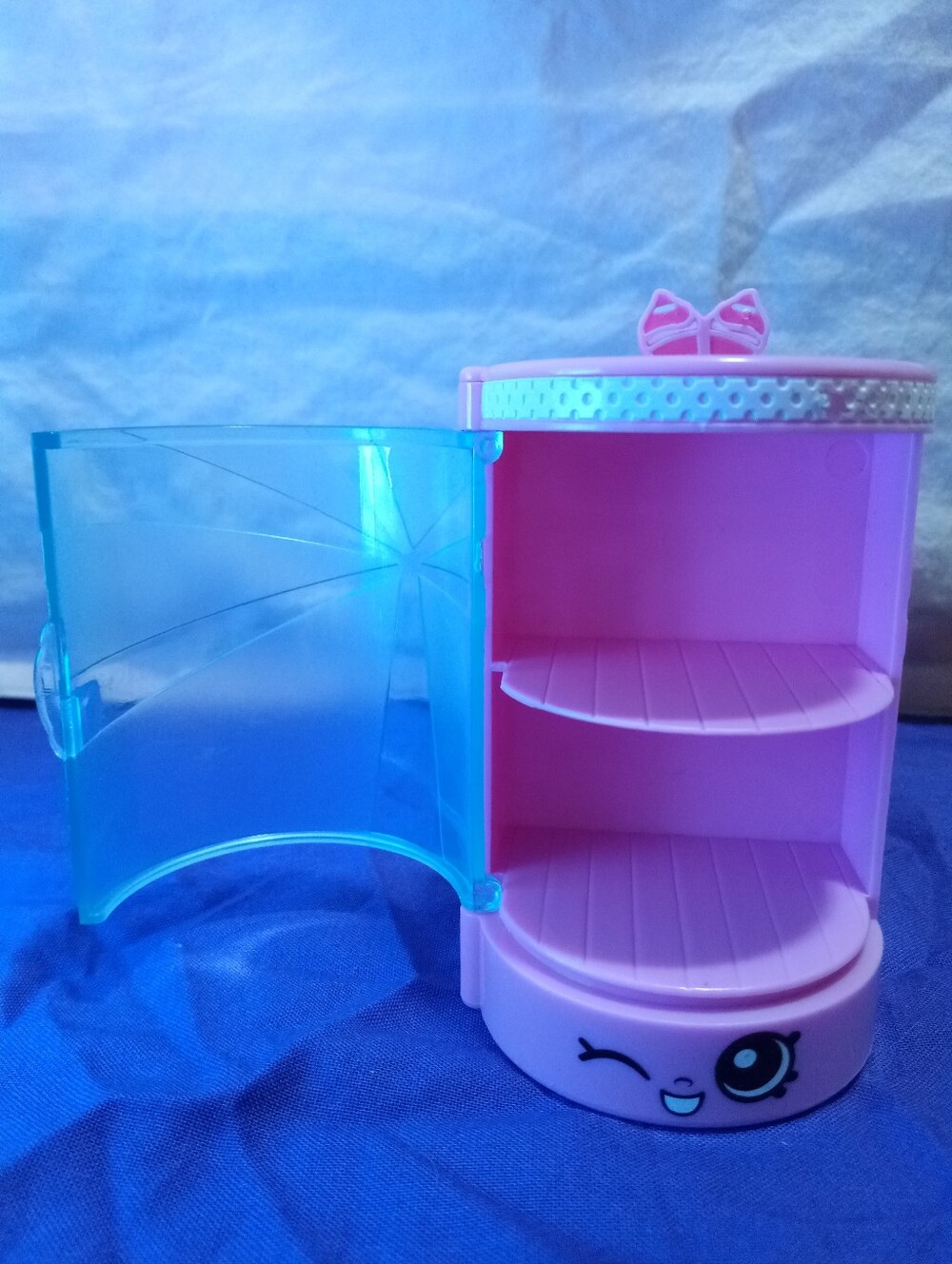Shopkins Season 3 Food Fair Cupcake Collection 2016 Playset - Picture 3 of 8